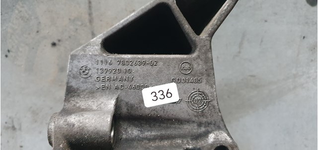 13992010 BMW Soporte alternador