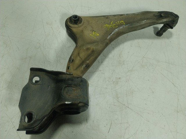 Brazo inferior izquierdo de la suspensión delantera Land Rover LR024473 precio, desde 128,00 EUR