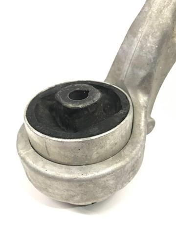 Comprar 8W0407696A VAG Brazo inferior derecho de la suspensión delantera