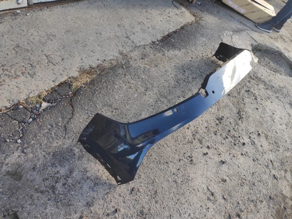 86510R2010 Hyundai/Kia Protector, paragolpes