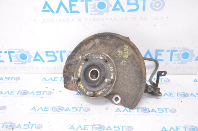 68088498AC Chrysler muñón del eje, suspensión de rueda, delantero derecho