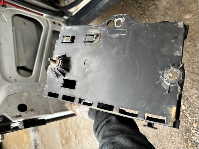 Comprar 5615H2 Peugeot/Citroen Montaje De Bateria (Soporte)