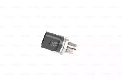 281006447 Bosch sensor de presión de combustible