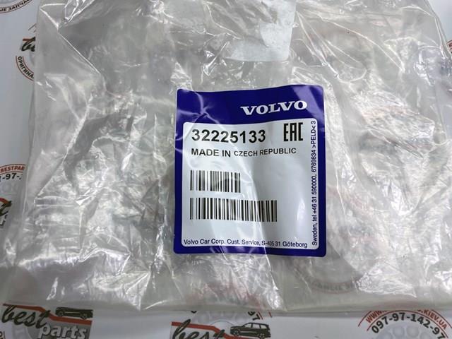 Comprar 32225133 Volvo Tubo del sistema de recirculación de gases de escape EGR
