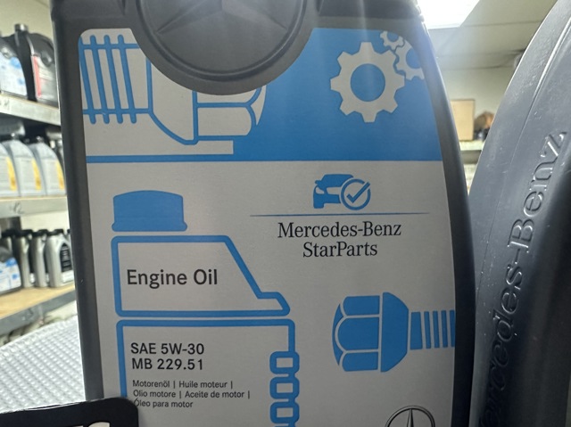 A000989690611 Mercedes Aceite
