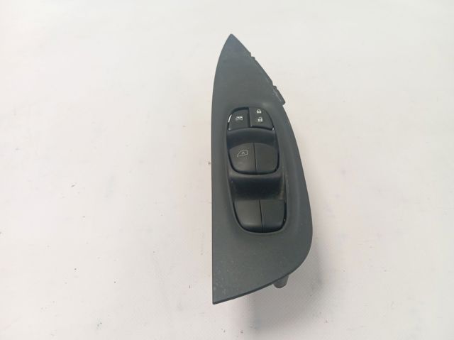 Interruptor de elevalunas delantera izquierda 254014BA2A Nissan/Infiniti
