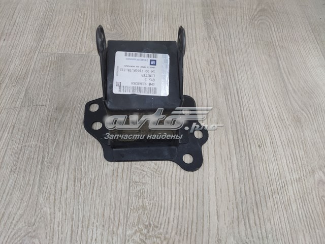 93368358 General Motors soporte de amplificador de parachoques delantero