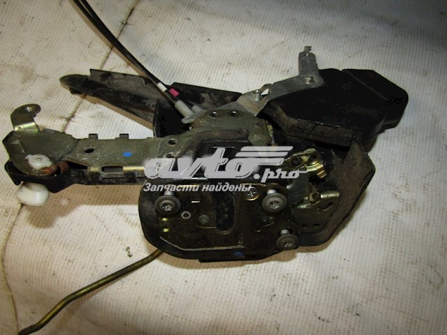 6904012510 Toyota cerradura de puerta delantera izquierda