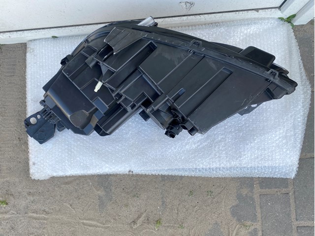9810478080 Peugeot/Citroen Luz derecha