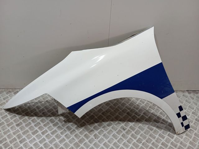 Aleta delantera izquierda 9803150380 Peugeot/Citroen