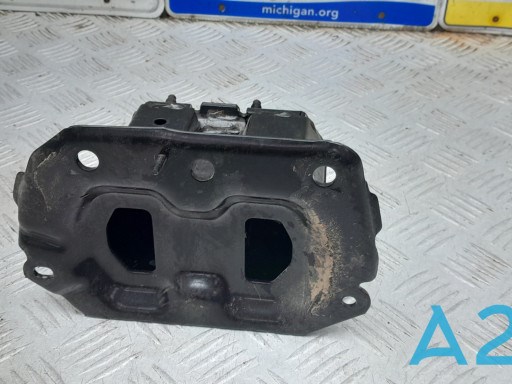 Soporte De Amplificador De Paragolpes Delantero Nissan/Infiniti 622105AA0A