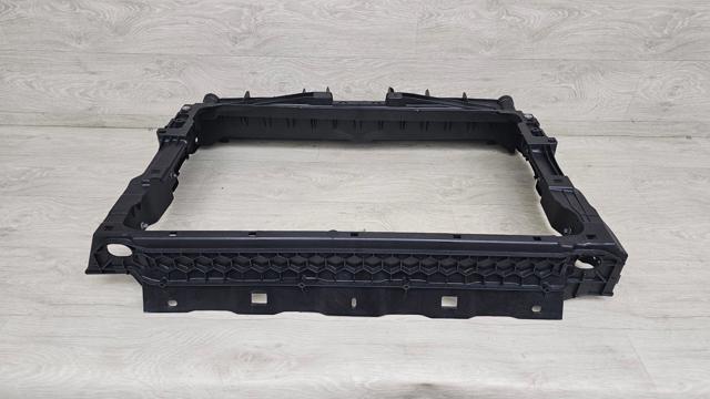 Panel de soporte del radiador y montaje de faros Signeda PVG30127A precio, desde 165,04 EUR