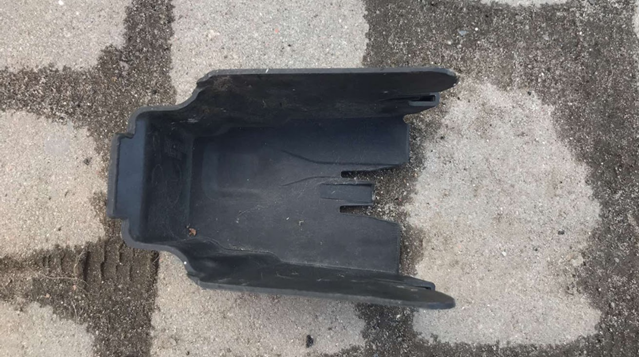 51117308803 BMW Tapa manija puerta trasera izquierda