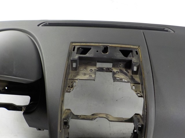  Nissan/Infiniti 606565100ED