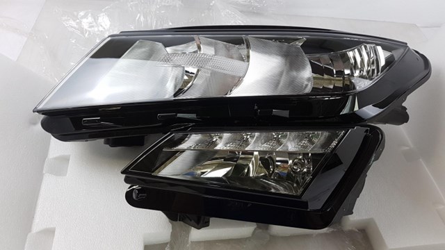 Faros delanteros VAG 566941015