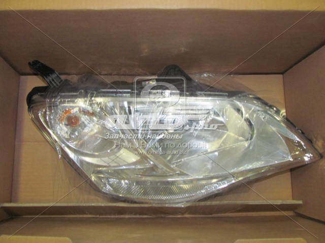 8310234000 Ssang Yong Luz derecha