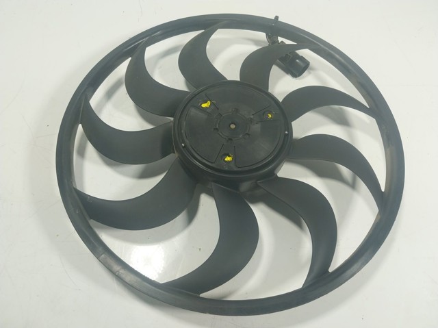 2421571 Ford Ventilador de refrigeración del motor