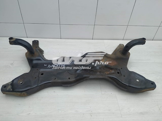 4000A022 Chrysler subchasis delantero soporte motor