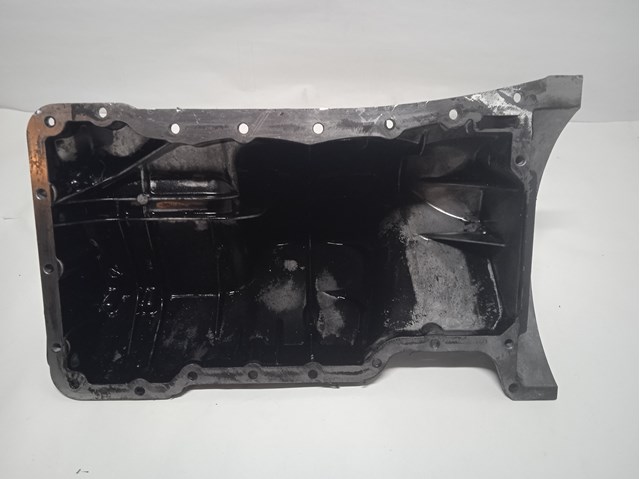 A1660141302 Mercedes Cárter de aceite del motor