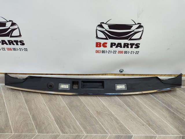 51137194176 BMW manecilla de puerta de maletero exterior