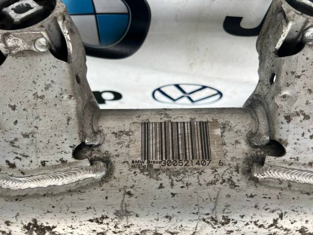 Puente trasero 6770827 BMW