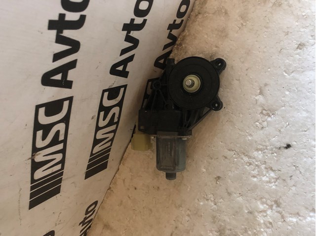 Motor del elevalunas de la puerta delantera Maserati 130822782 precio, desde 139,39 EUR