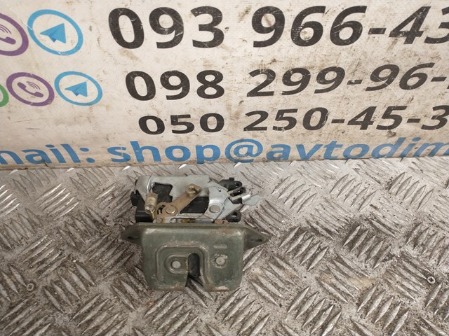 Cerradura de maletero 63032SA000 Subaru
