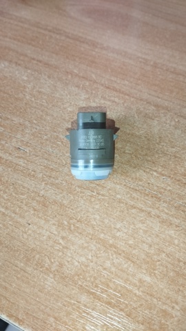 Sensor de estacionamiento delantero Land Rover LR095414 precio, desde 37,75 EUR