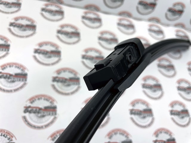 Escobilla del limpiaparabrisas del lado del conductor Land Rover LR162053 precio, desde 6,87 EUR