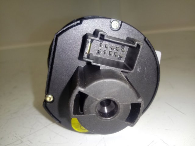 Interruptor de luces en el tablero Porsche 7L5941531B precio, desde 46,46 EUR