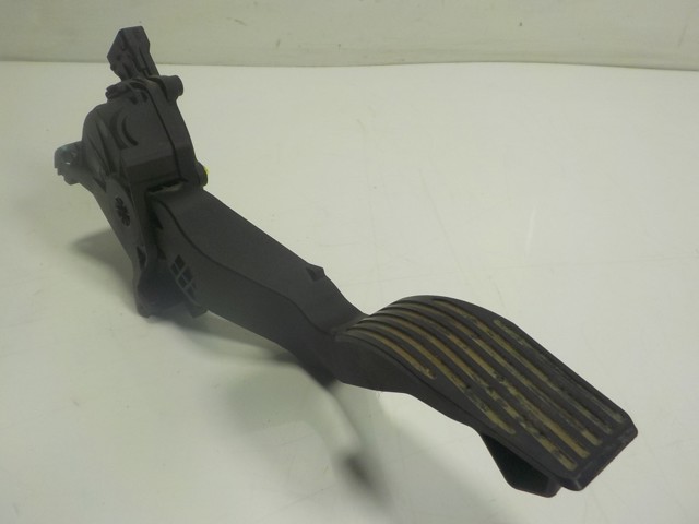 51987018 Fiat/Alfa/Lancia Pedal de aceleracion