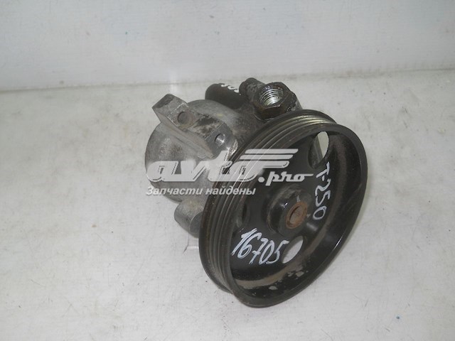 Bomba de dirección hidráulica General Motors 95953910