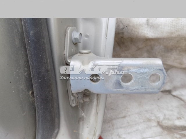 Puerta trasera izquierda Mitsubishi Pajero IV LONG (V90)