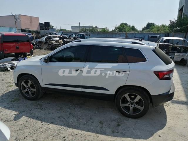 Luna lateral trasera izquierda para Skoda KAROQ (NU7)