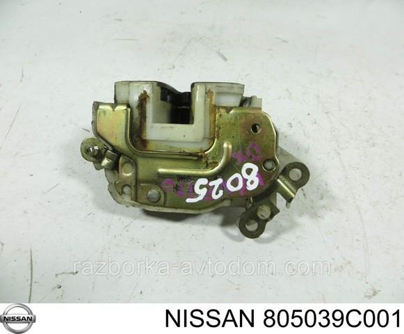 805039C001 Nissan