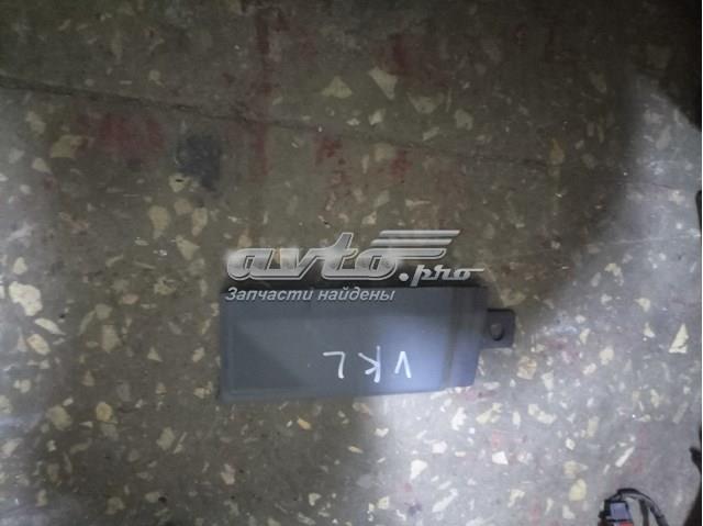 A9068802671 Mercedes Moldura izquierda del parachoques trasero