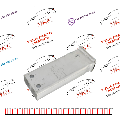 110919300C Tesla Soporte del refuerzo del parachoques delantero