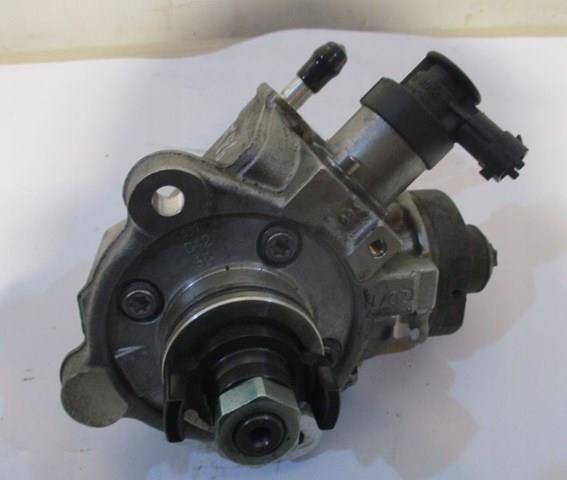 0445010586 Bosch Bomba de inyección
