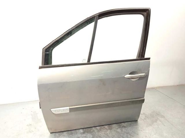 Puerta del conductor Renault Scenic II