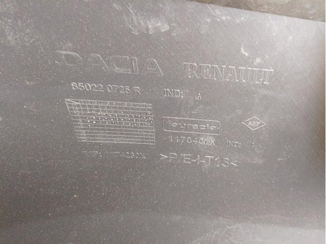 850220725R Renault (RVI) Defensa trasero