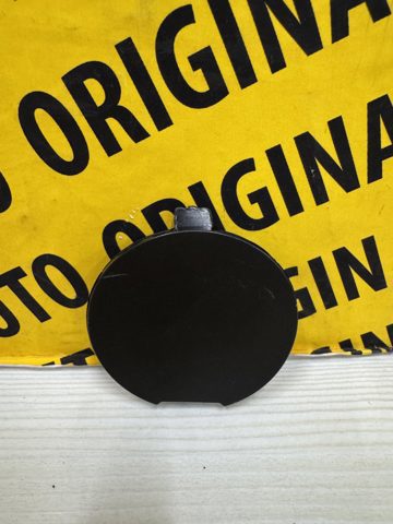 Tapa de gancho de remolque trasero del parachoques Mazda DGH950EL1 precio, desde 12,78 EUR