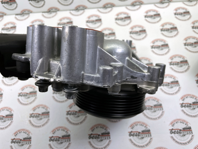 Bomba de agua A6512000100 Mercedes