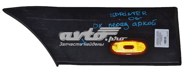 Moldura de guardabarros trasero izquierdo A9066903462 Mercedes