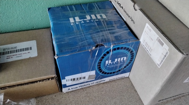 Buje de rueda delantero IJ113079 Iljin