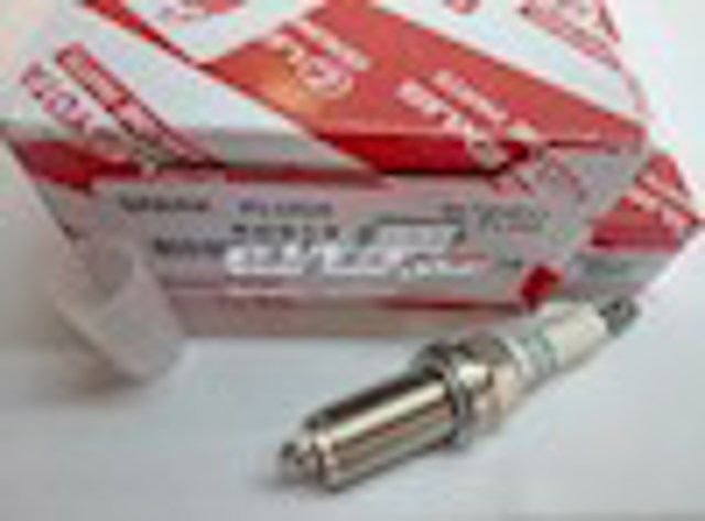 KH16TT4 Denso Bujía de ignición