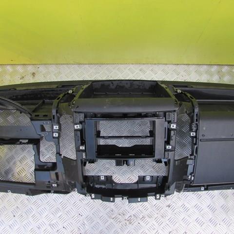 Panel frontal interior salpicadero Mercedes Sprinter 4,6-T (906)