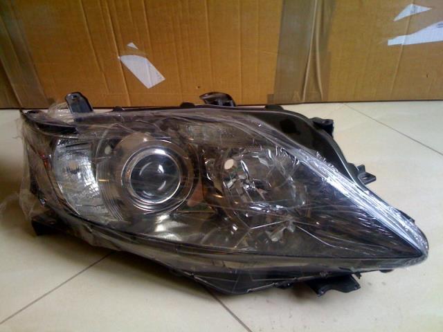  Faro derecho Lexus RX 