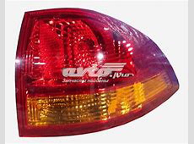 Piloto trasero exterior derecho Mitsubishi Pajero SPORT II