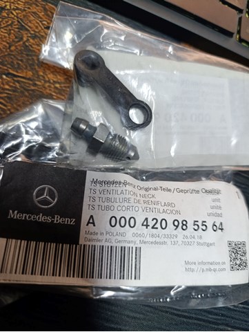 A000420985564 Mercedes