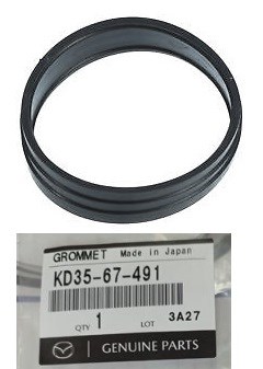 Manga que sella el cuello del depósito de la lavadora Mazda CX-5 (KE)